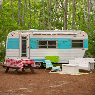 Turquoise Trailer Fannie on camp site