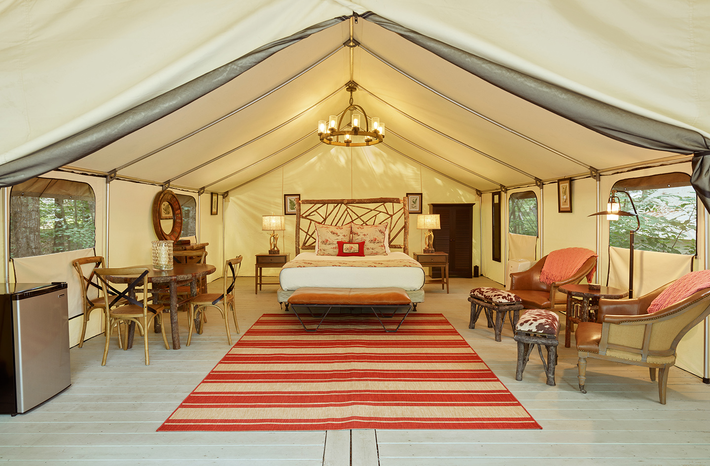 The Saltgrass Tent — Couples Glamping – photo 2