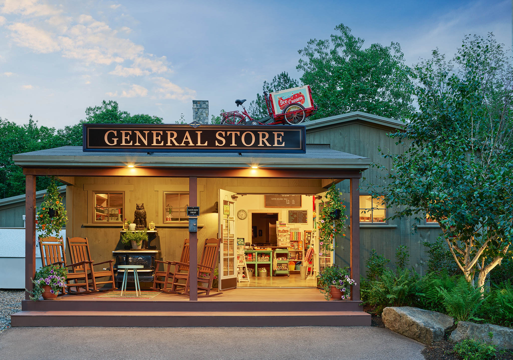 sandypines_generalstore_119020 (1)